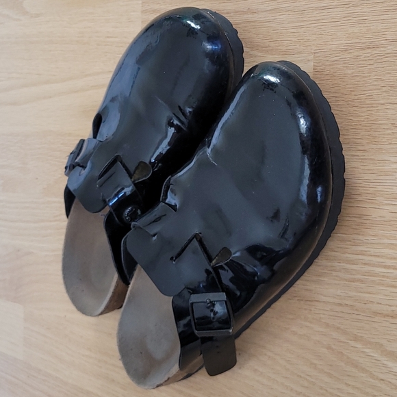 Birkenstock Shoes - ❤️Birkenstock Boston Black Patent
